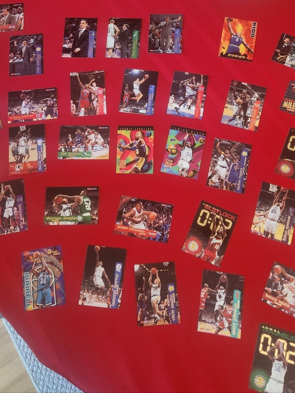 Set Of 36 1995 NBA Hoops Vintage Basketball Trading Cards